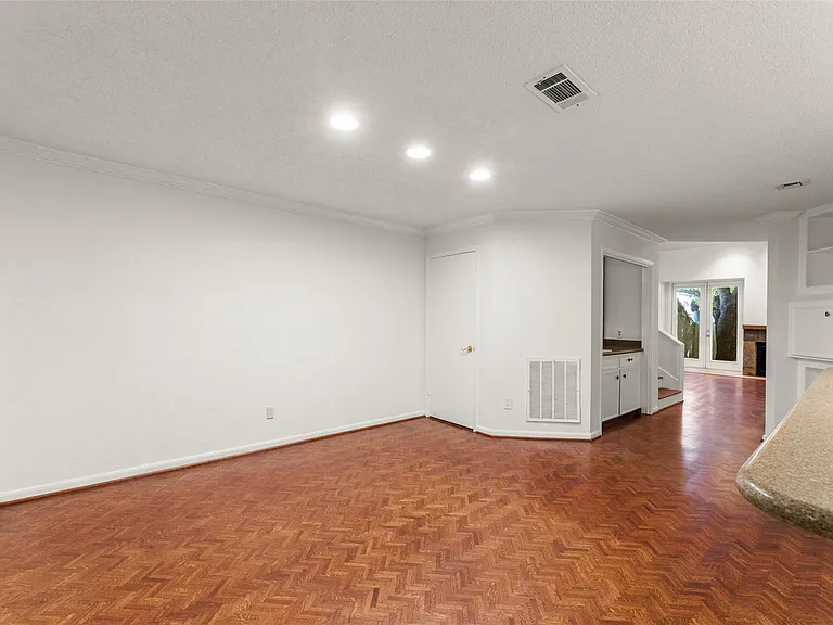 2602 Rice Blvd — Photo 12
