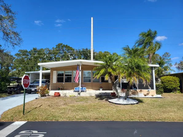 5911 Camelot Dr N, Sarasota, FL 34233