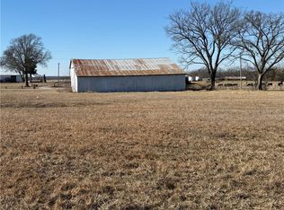 Ww Hwy, Osceola, MO 64776