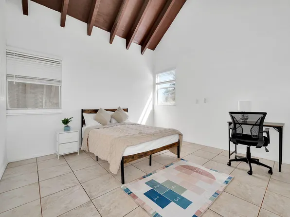 (undisclosed Address), Fort Lauderdale, FL 33317