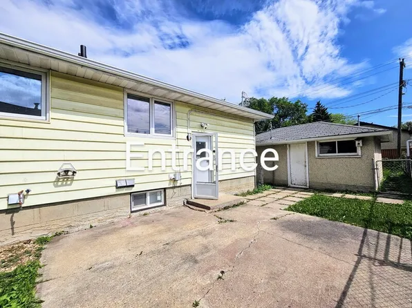 13419 124th Ave NW, Edmonton, AB T5L 3A4
