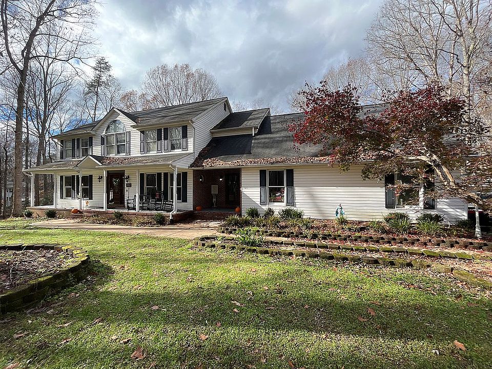 1st image of 8902 Millwood Dr