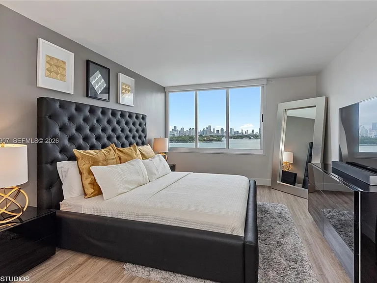 1200 West Ave #1005 — Photo 7