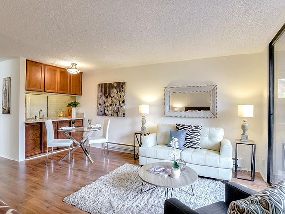 4th image of 3109 Shelter Creek Ln
