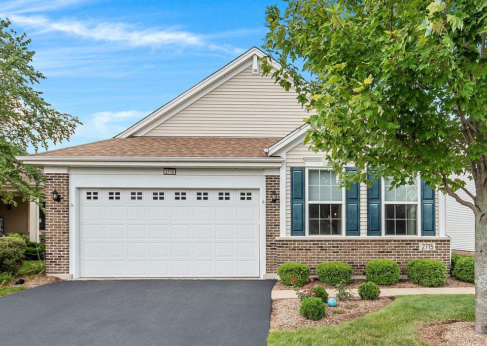 1st image of 2715 Northmoor Dr