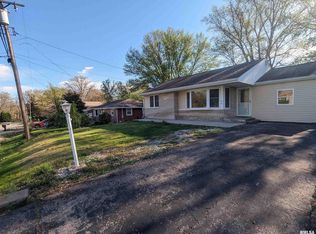 600 Allyn St, Creve Coeur, IL 61610