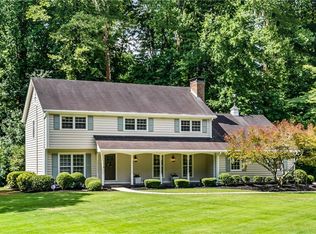 7160 Hunters Branch Dr, Sandy Springs, GA 30328