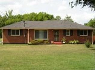 1114 Tuckahoe Dr, Nashville, TN 37207