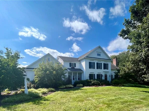 389 Southeast Road, New Hartford, CT 06057