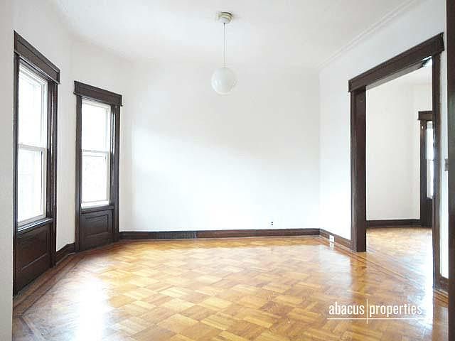 1st image of 290 E 16th St #2