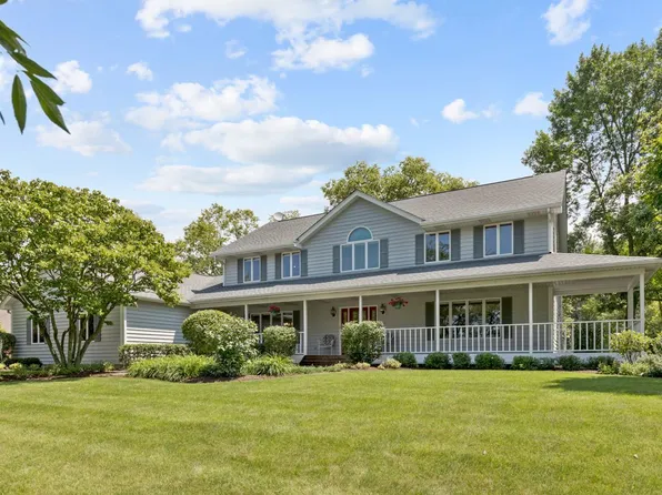 14N909 Whispering Trl, Hampshire, IL 60140