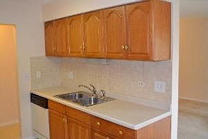 2nd image of 1033 Buccaneer Dr APT 2-04