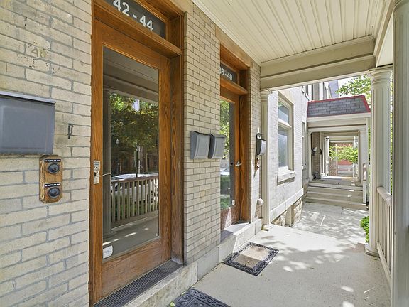 4th image of 42 Buttles Ave