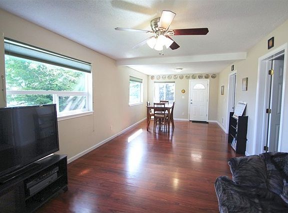 4th image of 5045 S Sheridan Ave