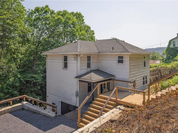 612 Franklin St, Freeport, PA 16229