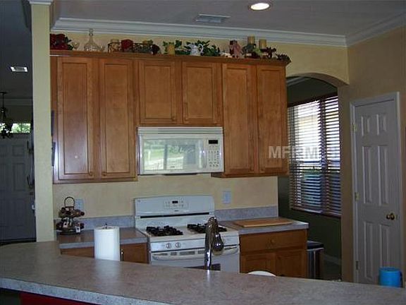 3rd image of 813 Victoria Hills Dr S