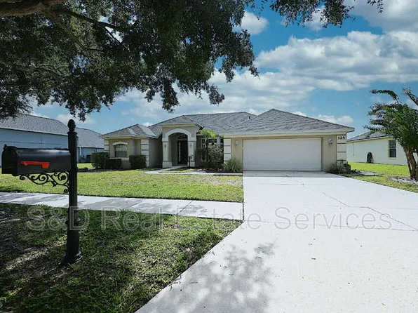 125 Costa Loop, Auburndale, FL 33823