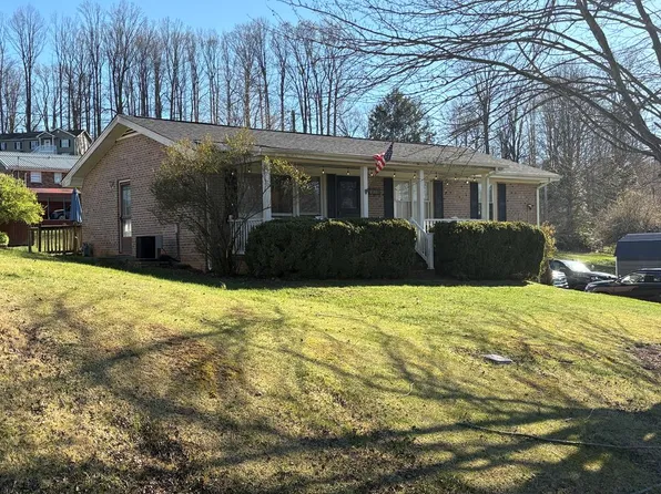 19324 Woodland Hills Rd, Abingdon, VA 24210