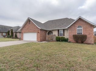 5307 N 11th Ave, Ozark, MO 65721