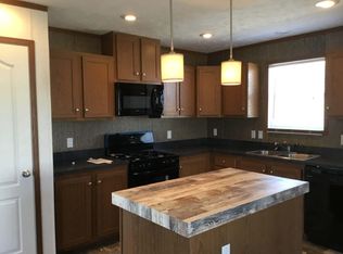1180 Kirkwell St, Wayland, MI 49348