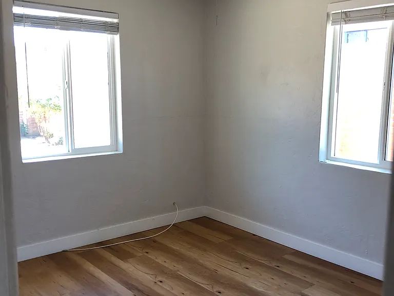 3022 E 1st St #1 — Photo 23