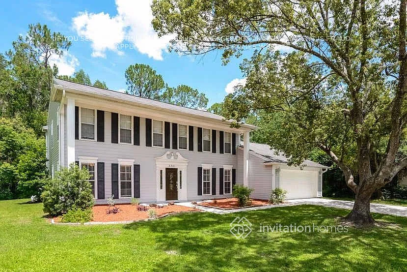 Building Photo - 3701 Kingsford Pl