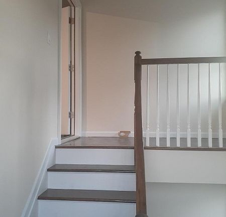 3rd image of 334 Sussex Ave #2