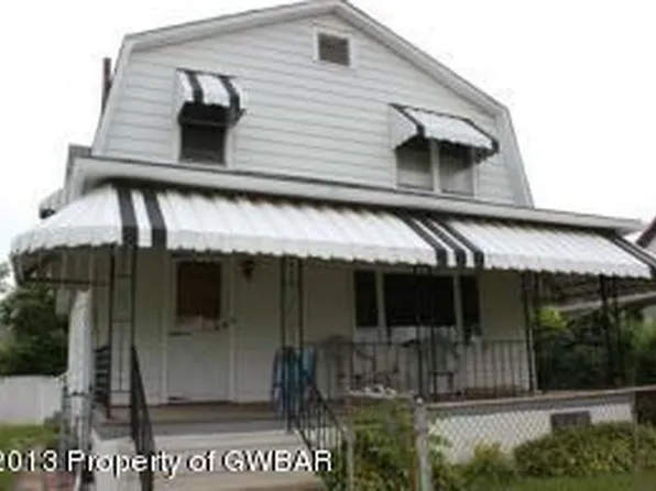 3 Wagner Ln, Plymouth, PA 18651