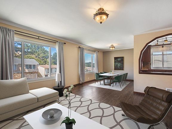 2nd image of 75 Parkrose Ave