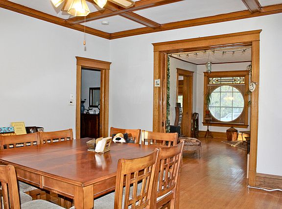 3rd image of 5521 W Higgins Ave #1