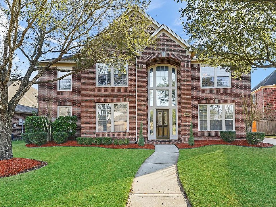 1st image of 11303 Enclave Lake Ln