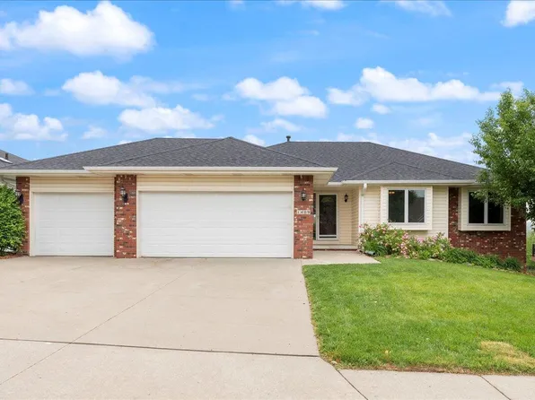1409 Aster Dr, Council Bluffs, IA 51503