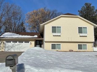 12530 54th Ave N, Plymouth, MN 55442