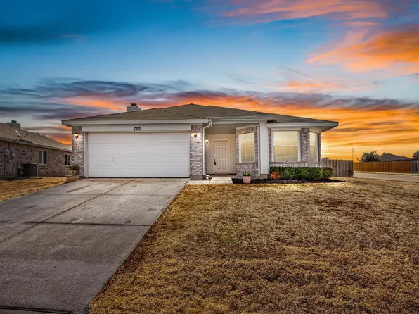 1302 Dakota Trl, Krum, TX 76249