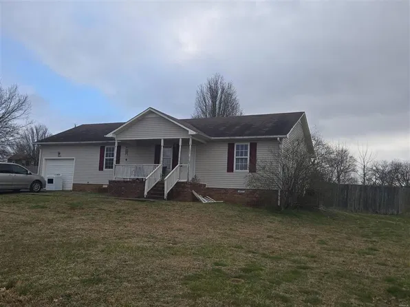 203 Taylor Creek Ln, Chapel Hill, TN 37034