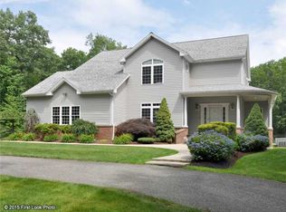 6 Capron Rd, Smithfield, RI 02917