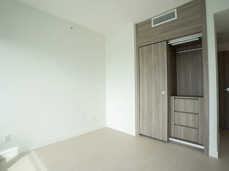 13768 100th Ave #1107 — Photo 3