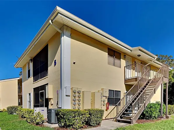 3001 58th Ave S APT 513, Saint Petersburg, FL 33712