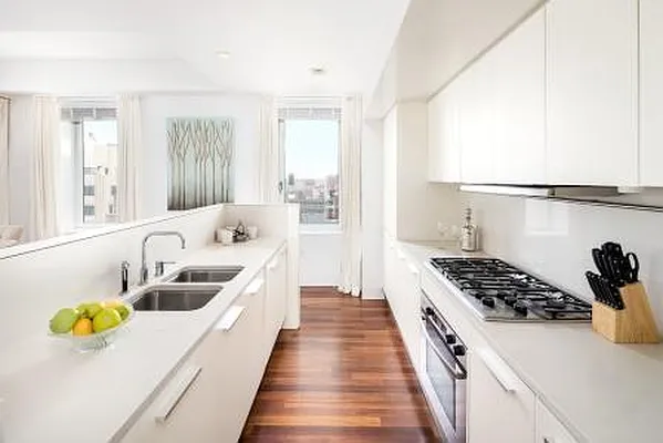 Sold by Modlin Group | media 17