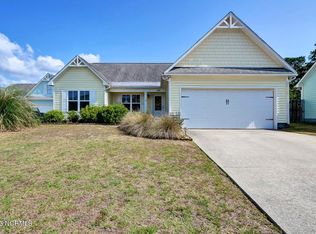 573 Catamaran Dr, Wilmington, NC 28412