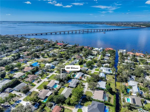 1261 Biltmore Dr, Fort Myers, FL 33901