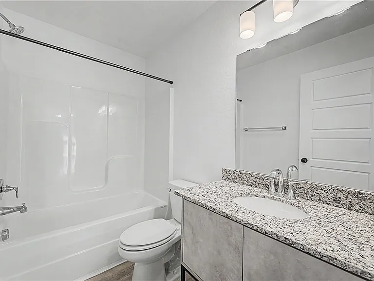 890 Tennessee Ave — Photo 18