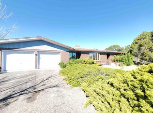 112 Monte Rey Dr N, Los Alamos, NM 87547