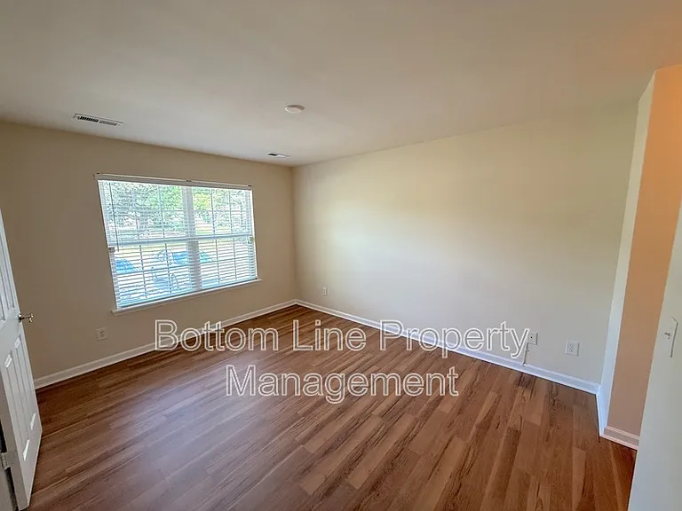 1367 Killashee Ct — Photo 7