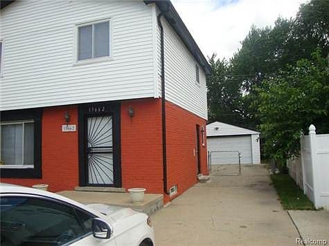2nd image of 15662 Mount Vernon St