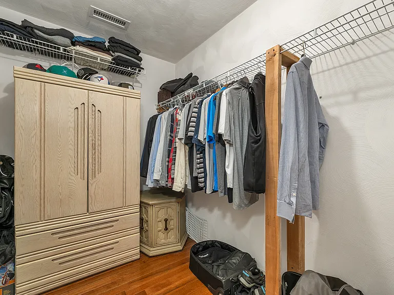 8 Hemlock Ln — Photo 25