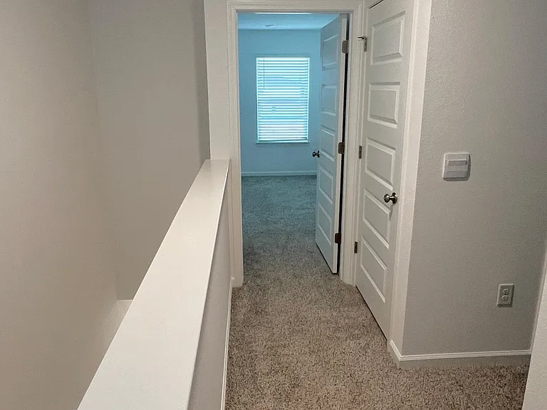 145 Arrowwood Blvd — Photo 3