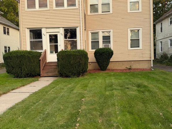 88 Woodlawn St #88, West Hartford, CT 06110