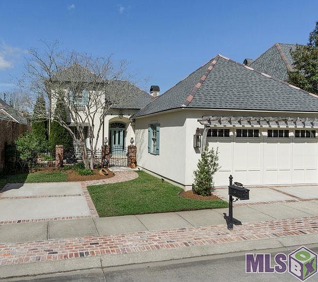 1st image of 3020 McIlhenny Dr
