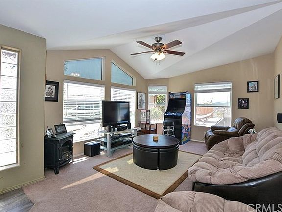 4th image of 48879 Ruben Dr